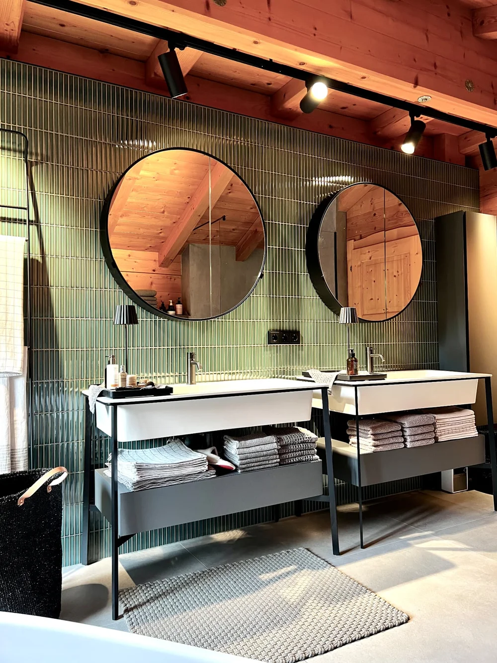 Haus am Wald – Bild 1 von 5